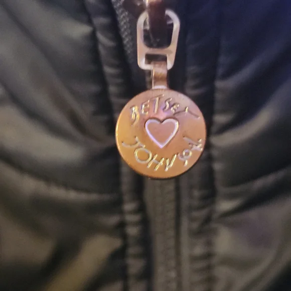 ✨️Women's Gray Faux Fur Trim Betsey Johnson Winter Jacket✨️ - Picture 3 of 7